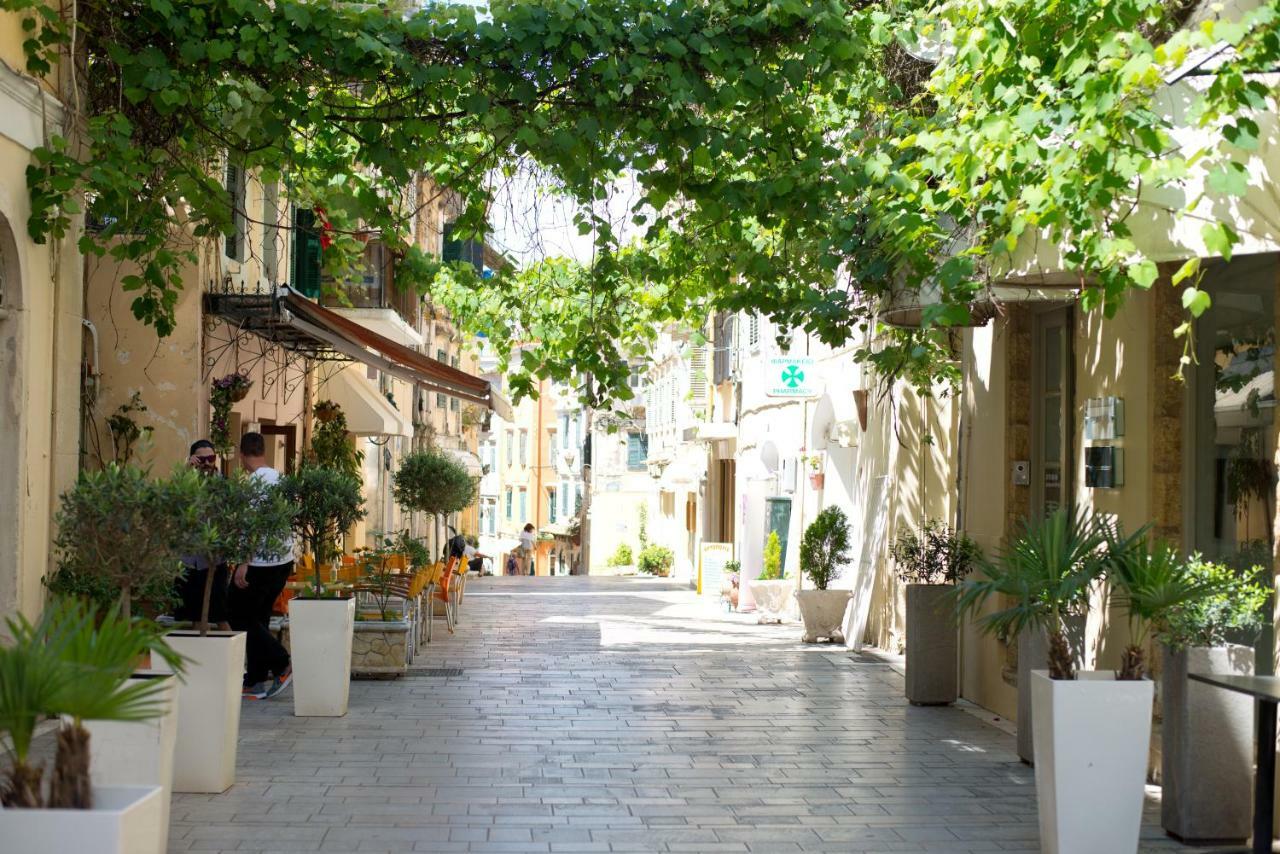 Attic Apartment In Corfu Old Town Centre Exterior photo